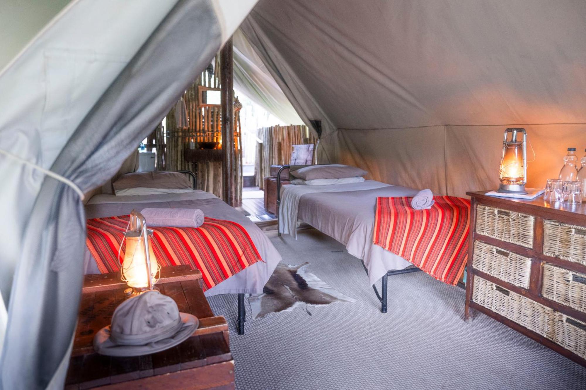 Quatermain'S 1920'S Safari Camp - Amakhala Game Reserve Exterior photo