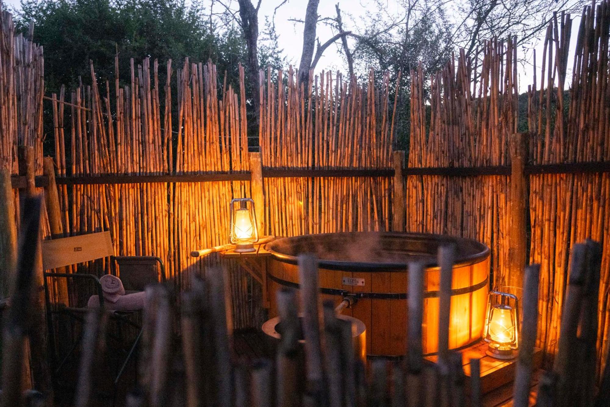 Quatermain'S 1920'S Safari Camp - Amakhala Game Reserve Exterior photo